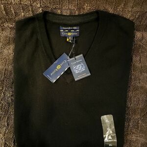 Club Room Men's Black V Neck Sweater